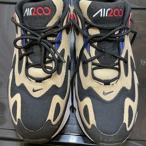 Nike Air200 Sneakers